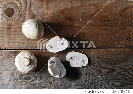 Fresh white mushrooms champignon Fresh white mushrooms champignon 38628648