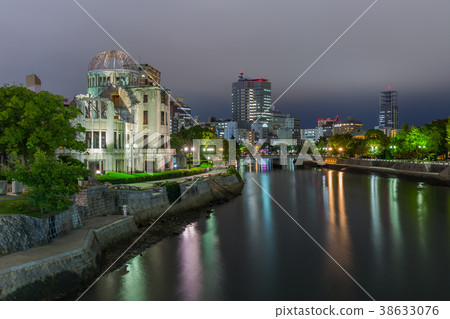 Night view of the Atomic Bomb Dome 38633076