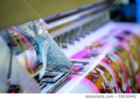Head inkjet during printing on vinyl banner 38636442