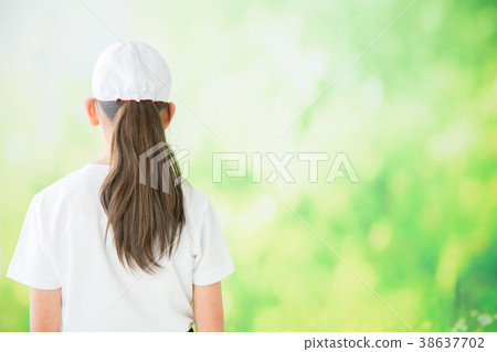 運動服的女孩 38637702