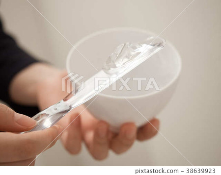 Gel for light hair removal 38639923