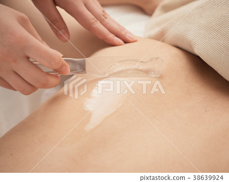 Apply gel for light hair removal Apply gel for light hair removal 38639924