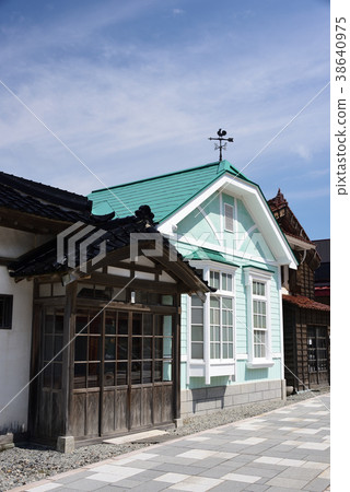 拍攝北海道Esashicho Nishini高速公路的日本和西方折衷主義的建築物的風景 拍攝北海道Esashicho Nishini高速公路的日本和西方折衷主義的建築物的風景 38640975