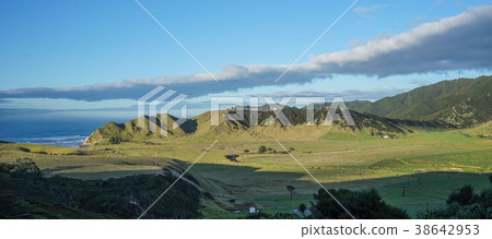 Mountain scenery of New Zealand Mountain scenery of New Zealand 38642953