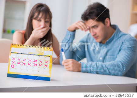 The young family in pregnancy planning concept 38645537