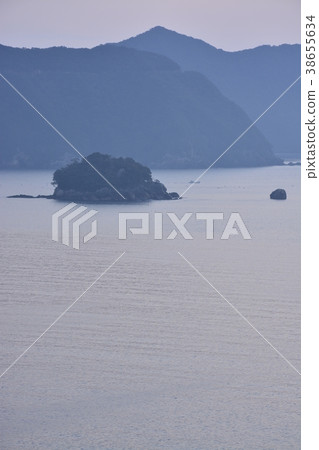 [Mie Prefecture] Owase Bay, the scenery of dawn 38655634