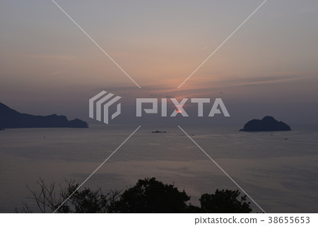 [Mie Prefecture] Owase Bay, the scenery of dawn 38655653