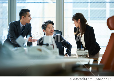 Business scene office meeting Business scene office meeting 38656642
