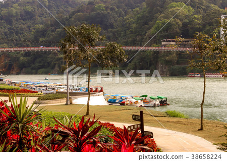 Lanscape of Riverside area of Bitan in Taipei Lanscape of Riverside area of Bitan in Taipei 38658224