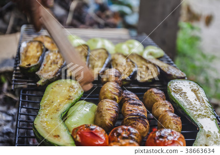 Assorted grilled vegetables.Chef cooking vegetable Assorted grilled vegetables.Chef cooking vegetable 38663634