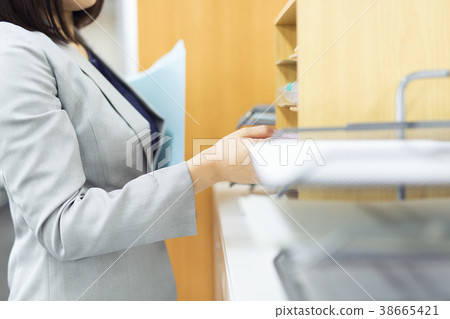 Office documents 38665421