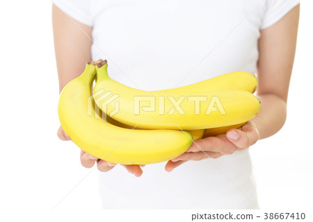 Fresh bananas 38667410