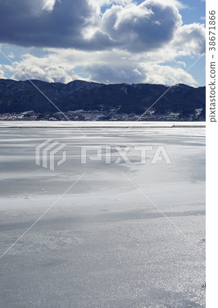 God transit of Lake Suwa God transit of Lake Suwa 38671866