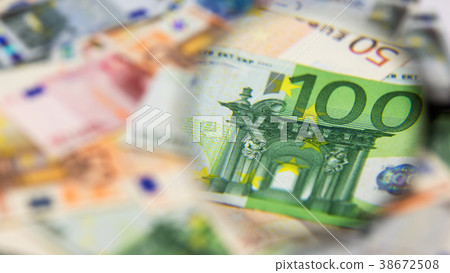 Study, check the euro banknote . magnifying glass. Study, check the euro banknote . magnifying glass. 38672508