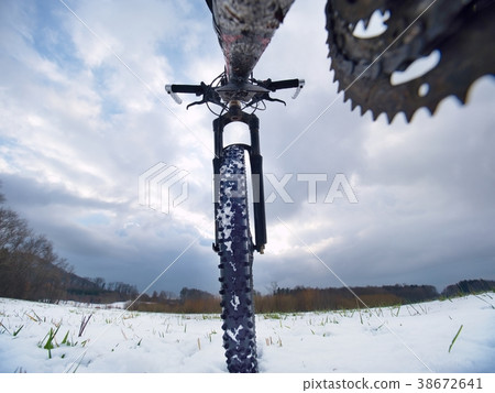 Extreme race in snow. Winter extreme cycling Extreme race in snow. Winter extreme cycling 38672641