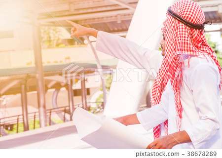 Muslim business coordinate and teamwork and goal 38678289