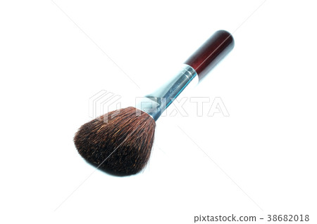 Cheek Brush, place on white background 38682018