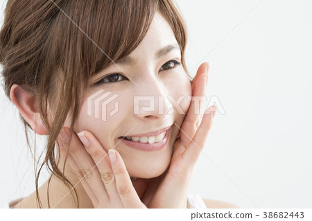 Beauty image 38682443