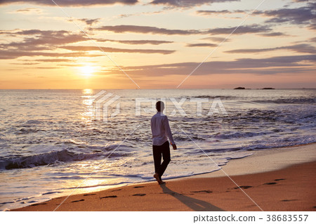 Young man, Sungjin Beach, Gangneung, Gangwon-do 38683557