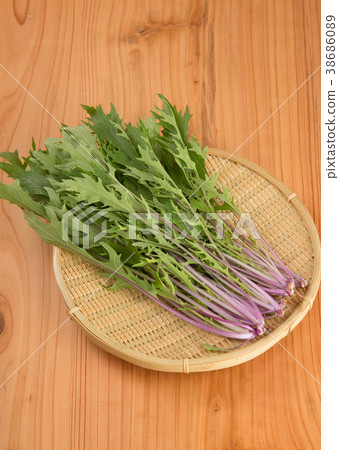 Crimson Crimson 38686089