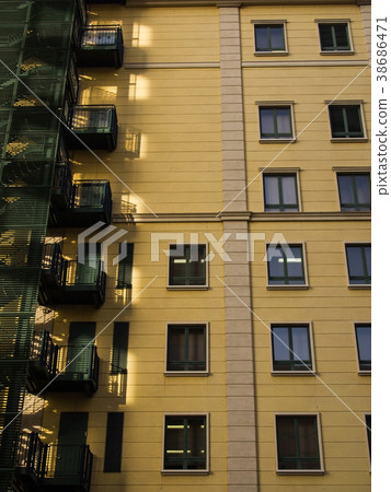 Building wall 38686471