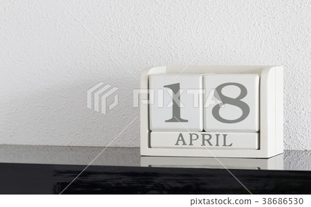 White block calendar 38686530