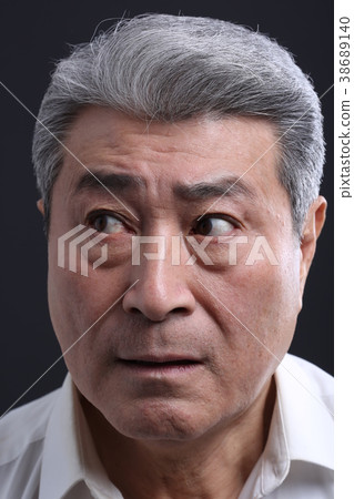 Oriental man's facial expression, Senior, Middle-aged, Elderly, Close-up, Health, Impression, Korean 38689140