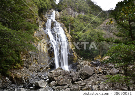 Senhiro Falls (Yoshino-gun, Nara Prefecture) 38690081