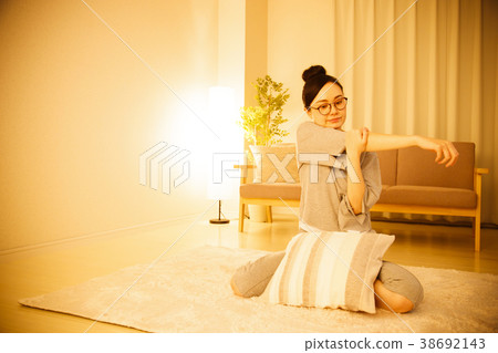 女人夜生活方式休閒 38692143