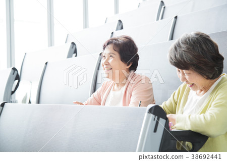 終身學習大學高級女文化學校 38692441