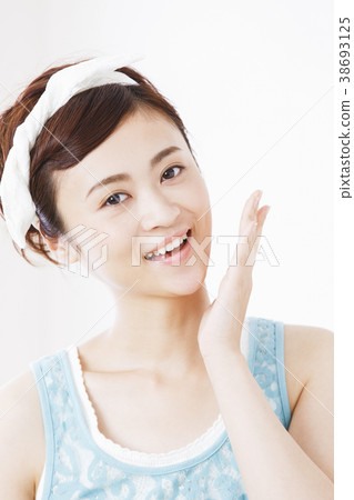 美容女性美容護膚 38693125
