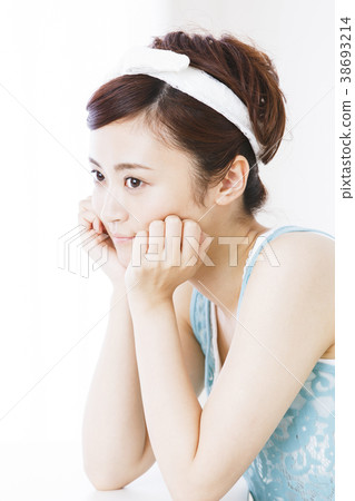 Beauty woman beauty Beauty woman beauty 38693214