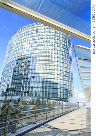 Urban scenery (Kanagawa, Minatomirai, summer) 38693570
