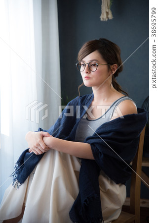 Lifestyle women 38695799