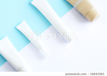 Beauty cosmetic products mockup, flatlay Beauty cosmetic products mockup, flatlay 38695965