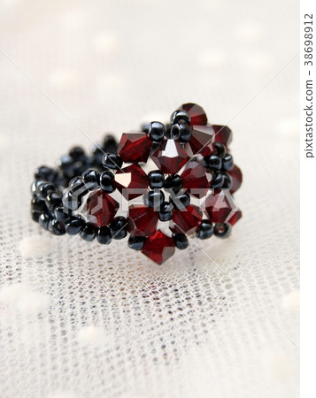 施華洛世奇（假）戒指 38698912