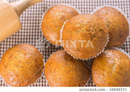 Banana Cupcake Banana Cupcake 38699351