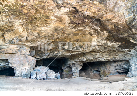 Cave no 5 on Elephanta Island near Mumbai, India 38700525