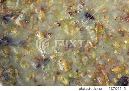 Fermentation of grape must. Fermentation of grape must. 38704243