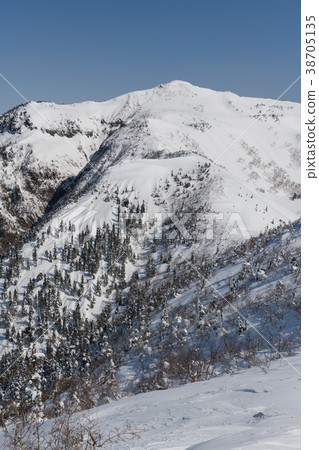 Mt. Budosan seen from near the peak of Kengamine mountain 38705135