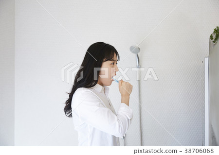 Life, brushing, university student, korean Life, brushing, university student, korean 38706068
