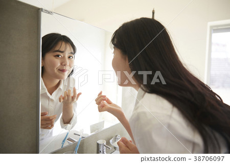 Life, brushing, university student, korean Life, brushing, university student, korean 38706097
