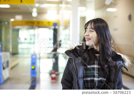Travel, station, college student, korean 38706223