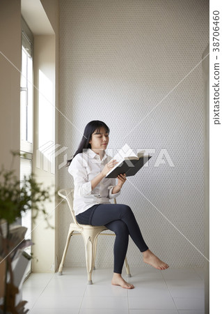 Life, home, reading, college student, Korean 38706460