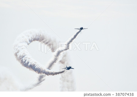 Blue Impulse  38707438