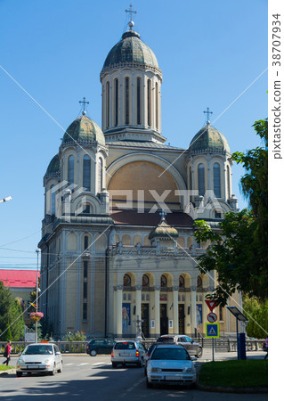 Biserica Adormirea Maicii Domnului in Satu Mare 38707934