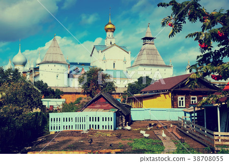 rostov kremlin surroundings rostov kremlin surroundings 38708055