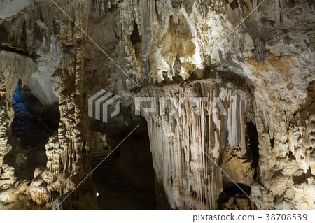 Grotte des Demoiselles, France 38708539