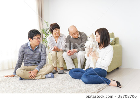 Happy family of 3 generations Happy family of 3 generations 38708700