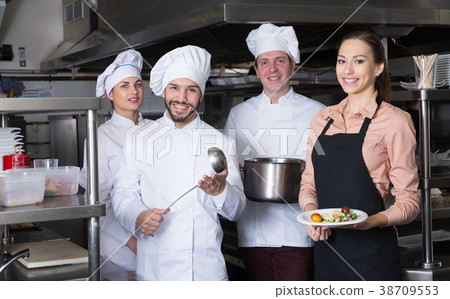 Team of restaurant staff Team of restaurant staff 38709553